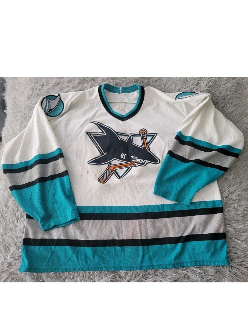 Vintage San Jose Sharks Ice Hockey NHL CCM Jersey 90s Embroidered Patches XL